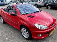 Occasion Peugeot 206 CC 136 PK (100 kW) 2005 Rood Cabriolet