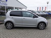 Occasion VW e-up! Style 61 kW (83 PK) 2021 Grijs Hatchback