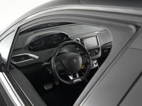 tweedehands Peugeot 2008 PureTech 110 EAT6 GT-Line Trekhaak Camera Apple Carplay Parkeersensoren Climate Control