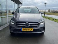 Occasion Mercedes B180 Progressive 2024 Grijs MPV