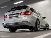 tweedehands BMW 320 320 3-serie Touring i Sport Edition | Pano | Leder