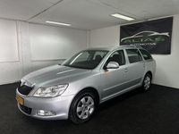 tweedehands Skoda Octavia Combi 1.4 TSI Elegance Grijs AIRCO - PDC - APK 2024 - NAP!