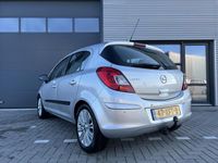 tweedehands Opel Corsa 1.4-16V Anniversary Edition ?5-Deurs ?Half Leder ?Climate ?Cruise ?Parkeersensoren ?Lichtmetaal ?Trekhaak