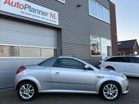 Occasion Opel Tigra Cosmo 90 PK (66 kW) 2005 Grijs Cabriolet