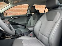 Nieuw Kia Niro 2026 Wit SUV