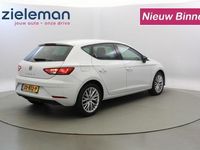 tweedehands Seat Leon 1.6 TDI Style Business Intense - CarPlay, Digital