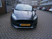 Occasion Ford Fiesta ST-Line 125 PK (91 kW) 2017 Grijs Hatchback