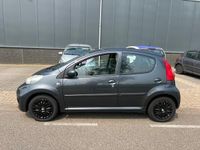 Occasion Peugeot 107 Urban Move 68 PK (50 kW) 2010 Grijs Hatchback
