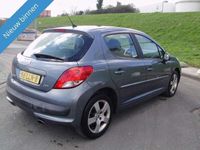 tweedehands Peugeot 207 1.6 5 DEURS MET AIRCO