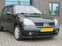 tweedehands Renault Clio II 1.6-16V Privilège