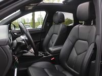 tweedehands Porsche Macan 2.0 / Panoramadak / Camera / Sportchrono / Bose /