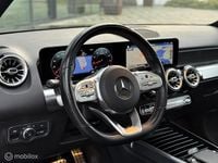 Occasion Mercedes GLB180 AMG line 136 PK (100 kW) 2021 Grijs SUV