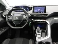 tweedehands Peugeot 3008 1.2 PureTech Executive Automaat