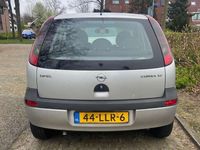 tweedehands Opel Corsa 1.2-16V Elegance