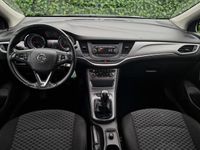 tweedehands Opel Astra 1.0 Selection / Stuur en stoelverwarming / Cruise control / Bluetooth / Lichtmetalen velgen
