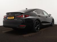 tweedehands Lexus ES300H F Sport Design