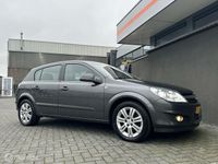 tweedehands Opel Astra 1.6 Edition / Leer / Boeken / Netjes