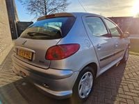 Occasion Peugeot 206 75 PK (55 kW) 2003 Grijs (metallic) Hatchback