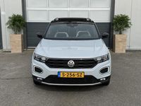 tweedehands VW T-Roc 1.5 TSI Sport / PANO / VIRTUAL / KEYLESS / CRUIS