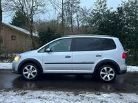 Occasion VW Touran Cross 140 PK (102 kW) 2012 Grijs MPV
