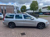 tweedehands Volvo V70 D5 Automaat - 297,000 km