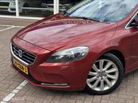 Occasion Volvo V40 Summum 114 PK (83 kW) 2012 Rood Stationwagen