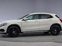 tweedehands Mercedes GLA200 Prestige AMG Aut [ Stoelverwarming Navigatie Sport