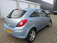 tweedehands Opel Corsa 1.2-16V Business