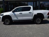 tweedehands Toyota HiLux 2.8 D-4D DUBBEL CABINE GR SPORT A/T BE TREKKER 5 SITZ VAN