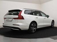 tweedehands Volvo V60 B4 AUT(7) PLUS DARK SCHUIFDAK 360GR CAM STANDKACHE