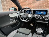 Occasion Mercedes CLA180 AMG line 136 PK (100 kW) 2023 Rood Sedan