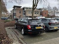 Occasion Skoda Superb Ambition 105 PK (77 kW) 2014 Zwart Stationwagen