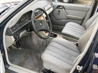 tweedehands Mercedes 200 D