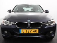 tweedehands BMW 320 3-SERIE i Automaat | Navigatie | Climate Control | Parkeer sensor