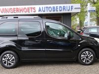 tweedehands Peugeot Partner Tepee 1.6 Benzine 120 Pk -Luxe 5 Persoons uitvoering * Airco * Cruise Control * Panoramadak * Trekhaak * Parkeersensoren * Vierseizoenenbanden * Zwart *