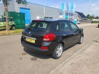 tweedehands Renault Clio Estate 1.2 TCE Sélection Business Sport Clima Bj:2