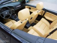 tweedehands BMW 318 Cabriolet Cabrio 318i Executive Comfort