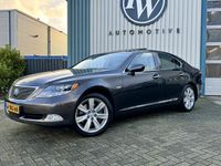 tweedehands Lexus LS600h President Meesterlijke Limo! Full Full options Uniek 100% Dealer Onderhouden!!!