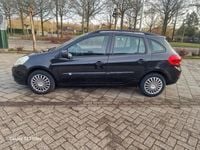 Occasion Renault Clio GrandTour 101 PK (74 kW) 2009 Zwart Stationwagen
