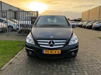 Occasion Mercedes B180 Business 116 PK (85 kW) 2011 Zwart MPV