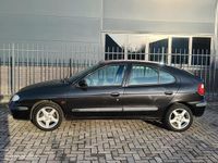 Occasion Renault Mégane Authentique 95 PK (69 kW) 2001 Zwart Hatchback