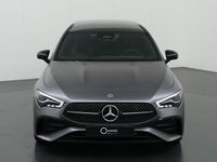 tweedehands Mercedes CLA180 Shooting Brake AMG Line | Night | Panoramadak | Sfeerverlichting | Parkeercamera | Stoelverwarming |