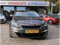 tweedehands Peugeot 308 SW 110 PK Benzine * Panoramadak * Navigatie * L.M. Velgen * DAB+ Radio + CD * Cruise & Climate Control * Voor en achter Parkeersensoren* Vierseizoenenbanden *