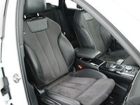 Occasion Audi A4 Black Edition 191 PK (140 kW) 2019 Wit Stationwagen