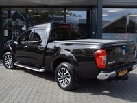 tweedehands Nissan Navara 2.3 DCI DUBBEL CABIN TEKNA A/T 5 SITZ VAN