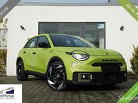 Nieuw Abarth 600e Turismo 175 kW (238 PK) 2025 Groen (parellak) SUV