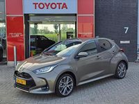 Occasion Toyota Yaris Hybrid Executive 131 PK (96 kW) 2024 Groen Hatchback