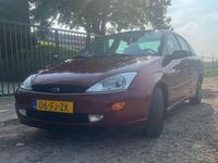 Occasion Ford Focus Ghia 101 PK (74 kW) 2000 Rood Sedan