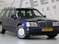 tweedehands Mercedes 220 E-combi