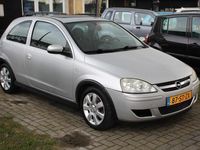 tweedehands Opel Corsa 1.4-16V Silverline Airco NAV Cruise LM-Velgen NAP